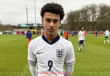 问鼎娱乐官网-法甲俱乐部发展趋势与未来投资方向