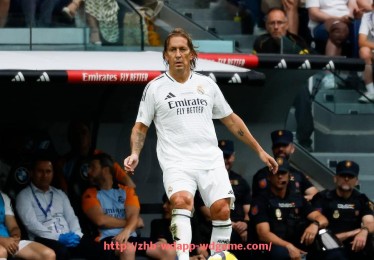 问鼎娱乐官网-世俱杯定位球得分次数历届比赛统计与技战术演变分析